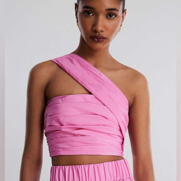BCBGMaxAzria Tops - KAT ONE SHOULDER CROP TOP IN PINK SIZE 4
